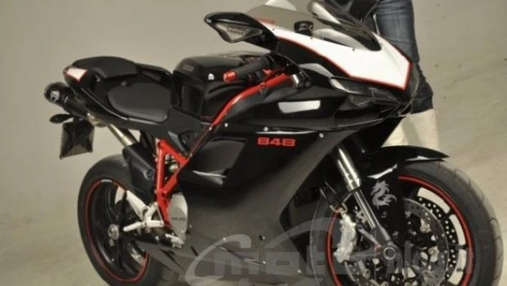 Foto del giorno: Ducati 848 Black