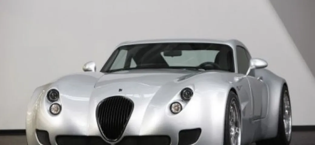 Wiesmann: la MF5 costretta a cambiare motore