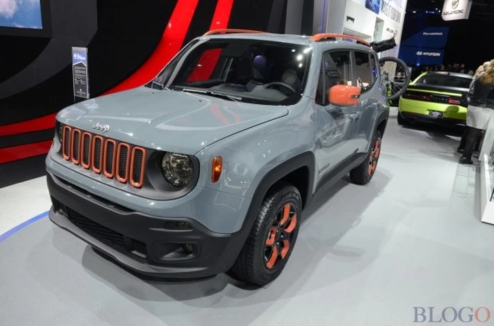 Lo stand Jeep al Salone di Detroit 2015 Live