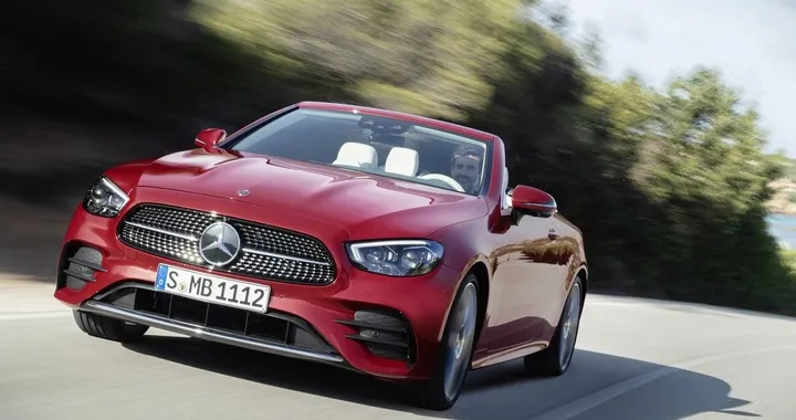 Mercedes-Benz CLE: la futura sportiva coupé e cabrio