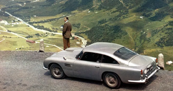 Ritrovata l'Aston Martin di James Bond rubata 25 anni fa: vale 25 milioni