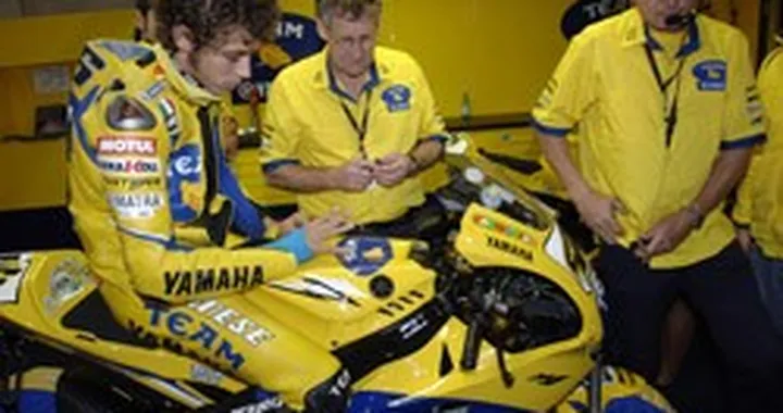 Valentino Rossi: spero nel mio polso destro
