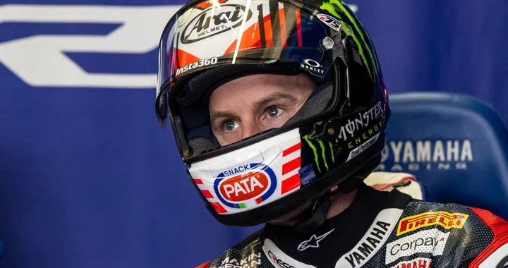 Disastro in Superbike: Jonathan Rea si rompe il piede, salta l’apertura del mondiale