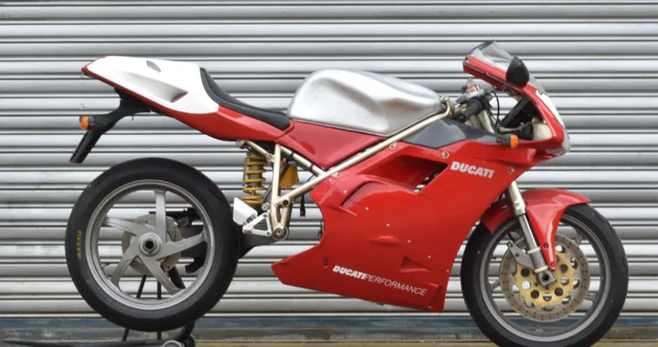 Ducati 916, il punto debole è stato eliminato: ecco cosa cambia