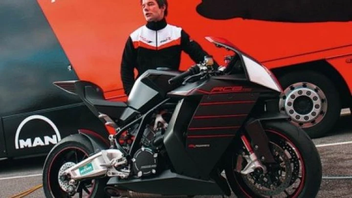 Sebastian Loeb ha provato la KTM RC8