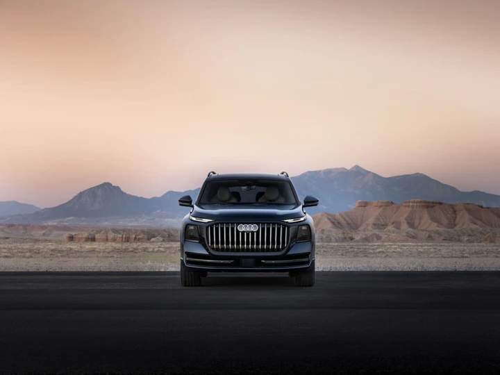 Audi Q9, il nuovo SUV di lusso parte da 108.400 euro