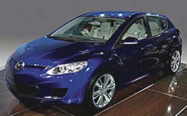 Prima immagine della nuova Mazda 3 ?