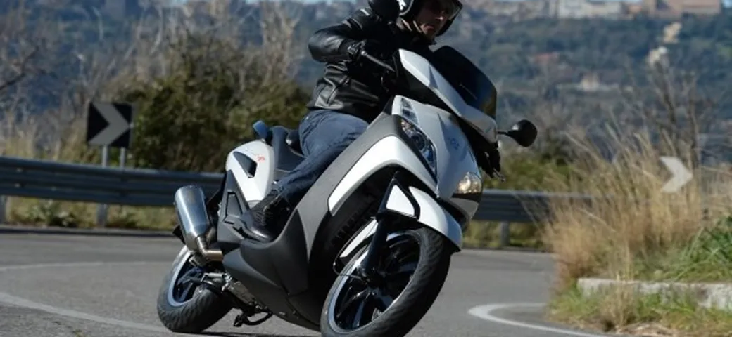 Peugeot Geopolis 300R 2014: caratteristiche e prezzi