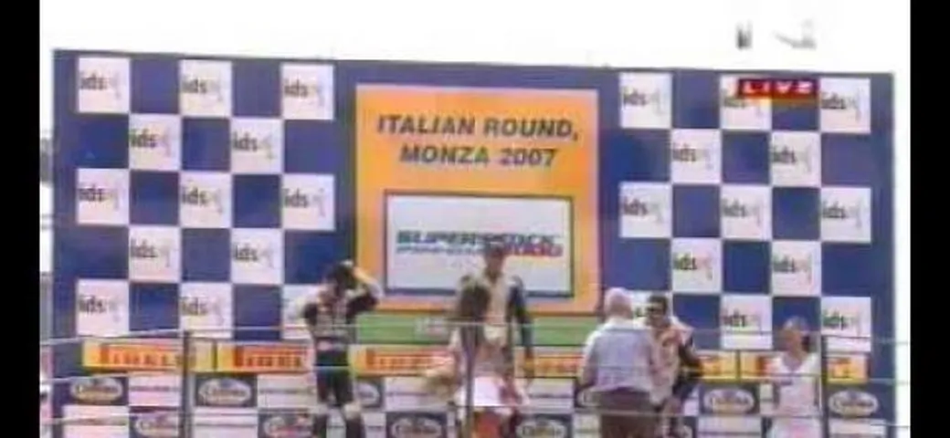 Matteo Baiocco Baiox per Osimo correrà nel CIV al Mugello con la Ducati 1098R del Team DFX