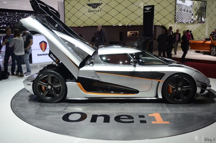 Koenigsegg One:1: record sullo 0-300-0 km/h