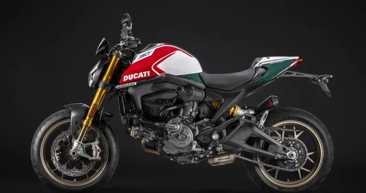 Ducati Monster V2 vince il Red Dot 2026: è la naked più desiderata