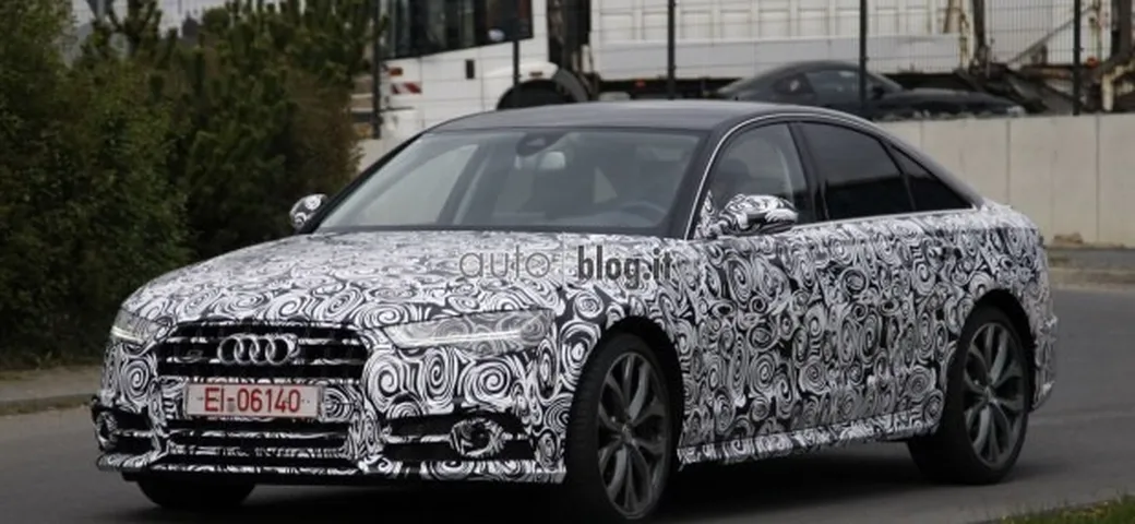Audi S6: foto spia dell'aggiornamento stilistico
