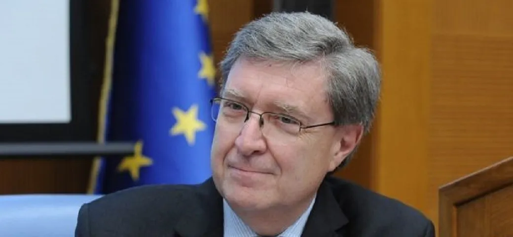 Ministro Giovannini: “In Italia stop a motori benzina e diesel nel 2040”