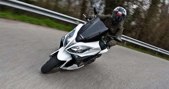 MotoplatinumBOX: buoni riscontri per la 'scatola nera' Kymco e 24hAssistance