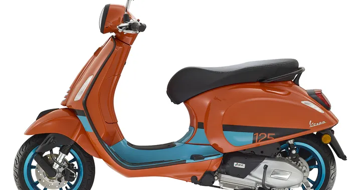 Vespa Primavera Color Vibe
