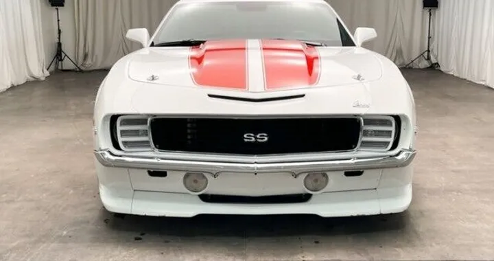 Chevrolet Camaro SS del 2010: un reverse restomod