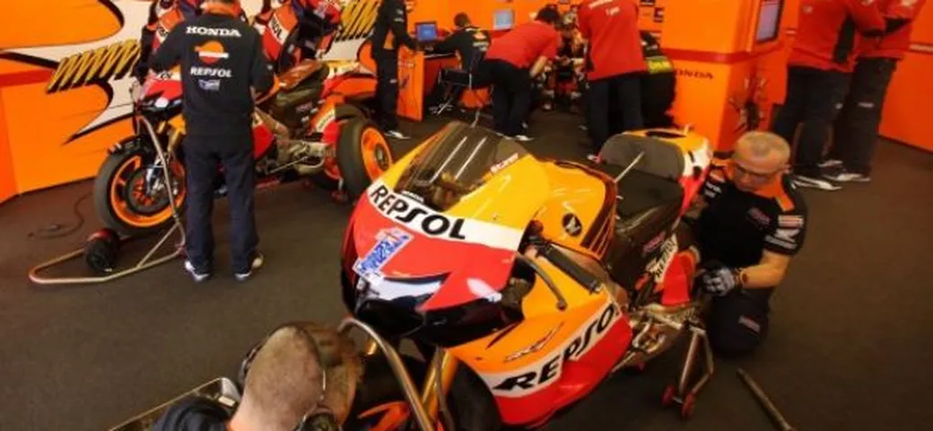 MotoGP: Dorna ancora in cerca di una accordo con le case per il regolamento 2013