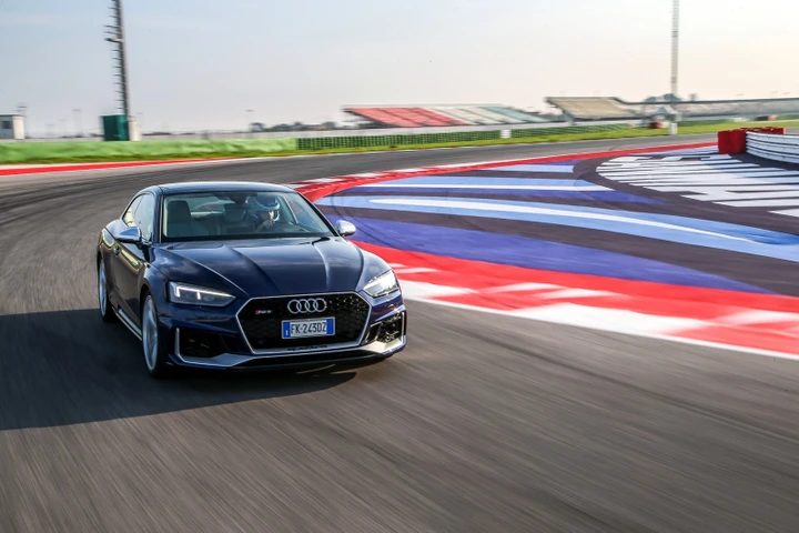 Audi RS 5 Coupé: test drive primo contatto