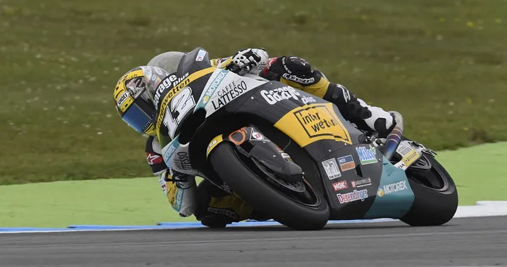 Moto2 Assen: pole a Luthi, 5° Morbidelli