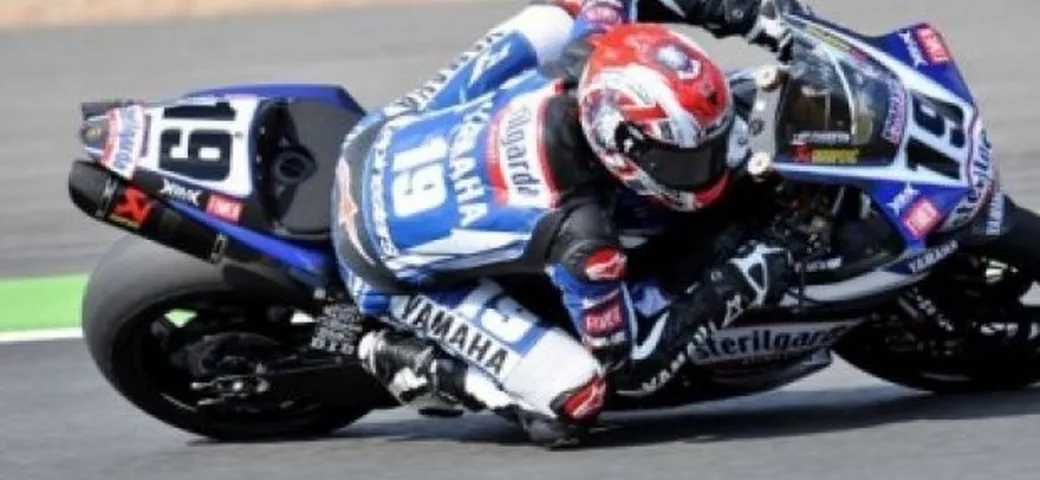 SBK a Portimao: Fabrizio campione in gara2, Spies campione nel mondiale