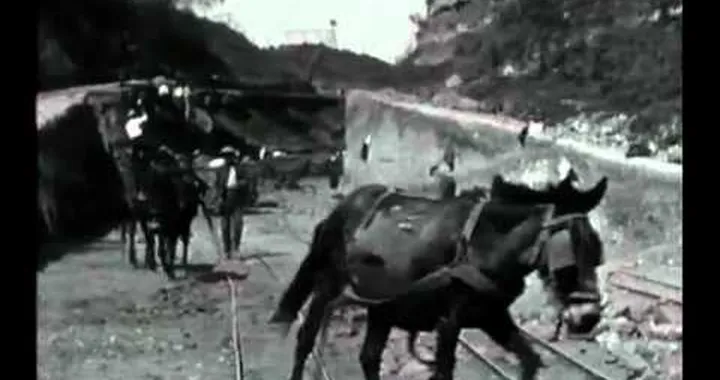 Roma: lavori in corso sulla Via Aurelia.