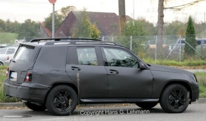 Mercedes GLK - prime foto spia