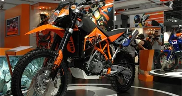 Nuova KTM 950 R Super Enduro