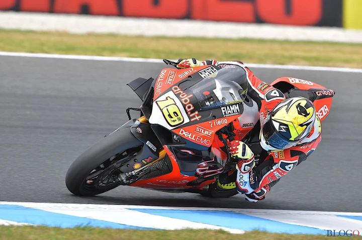 SBK: Phillip Island, Pirelli e l'usura della gomme