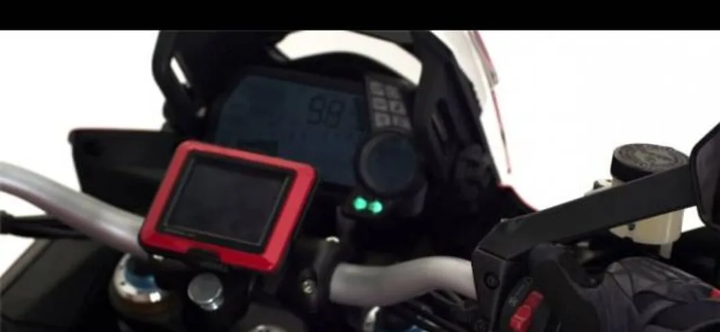 Tutorial Ducati Multistrada: ecco come funziona l'hands free