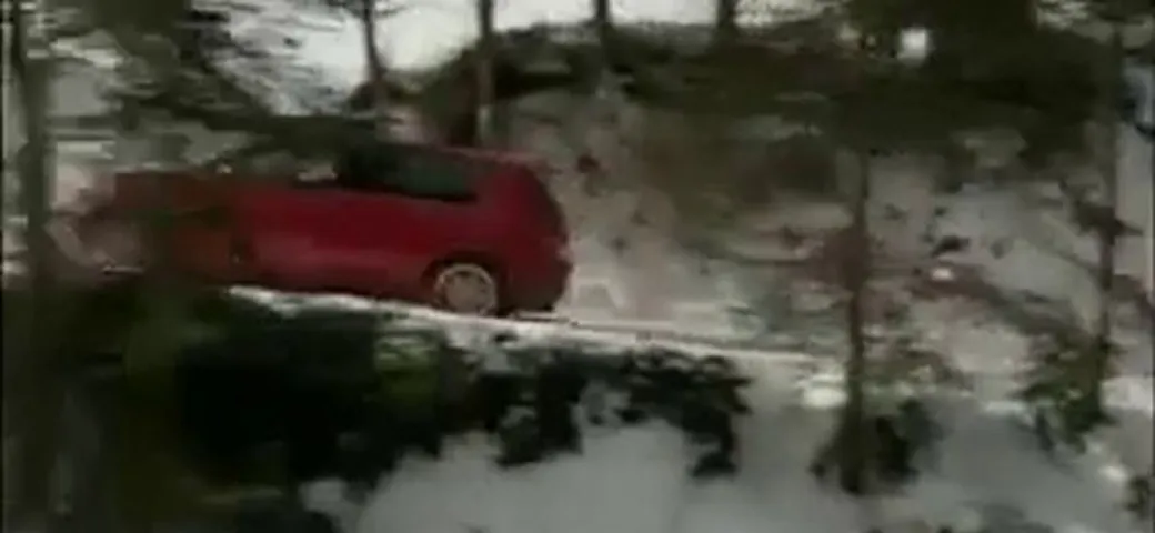 Volkswagen Golf 4Motion in video
