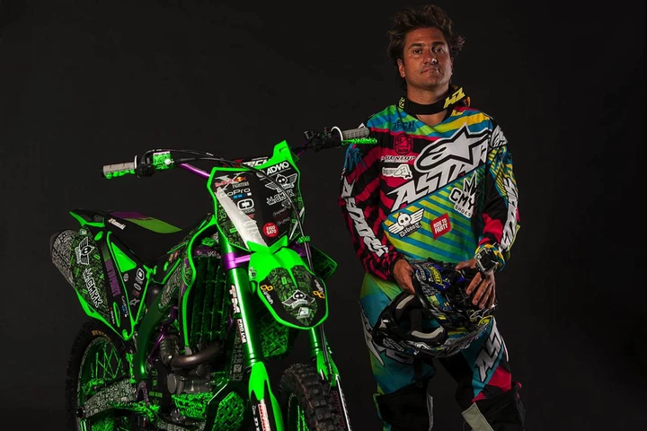 Alvaro Dal Farra: Kawasaki KX 450 F - Party Fluo per la nuova stagione