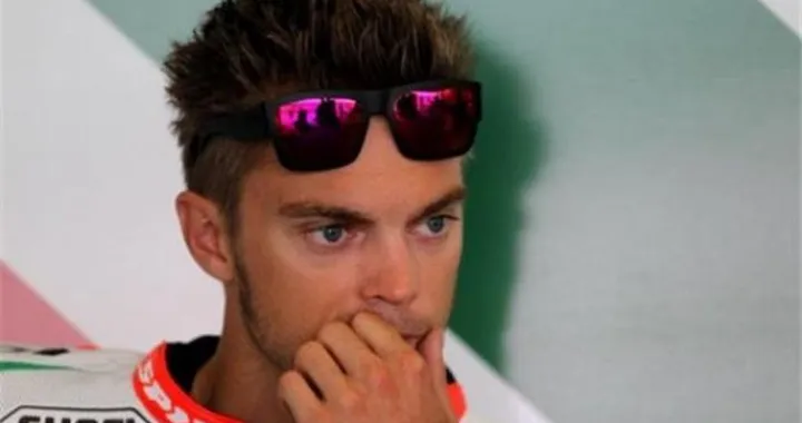 WSBK: Leon Camier firma per la Crescent Suzuki