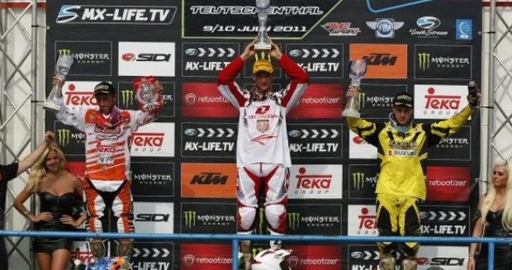 Motocross, Teutschenthal: Eugeny Bobryshev su Tony Cairoli che allunga in classifica. MX2 a Roczen