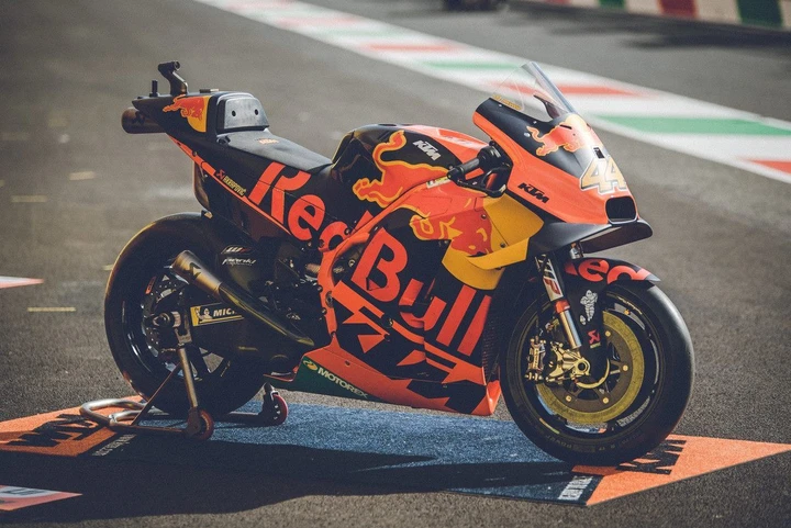 KTM mette in vendita la MotoGP 2019 di Espargaro: costa 350.000 euro
