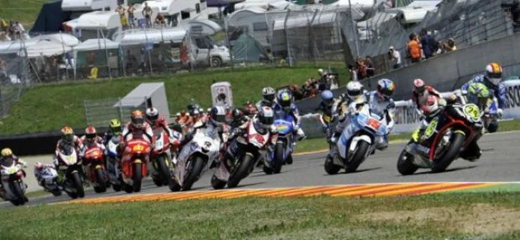 Moto2: meno costruttori in griglia nel 2011?