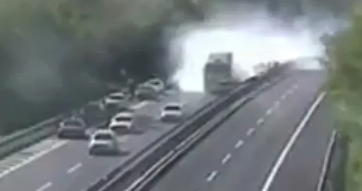 A24: diffuso il video del maxi scontro