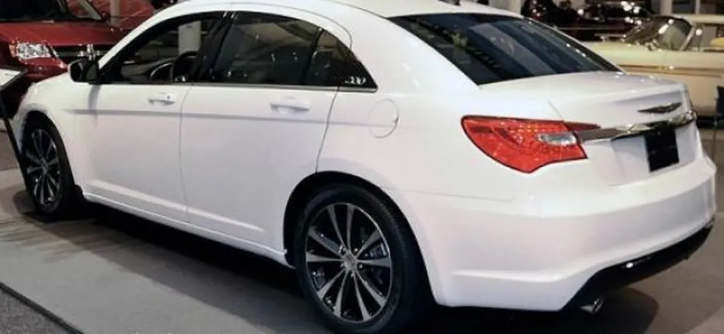 Chrysler: in arrivo il cambio automatico a 8 rapporti e nuovi modelli sportivi nel 2011