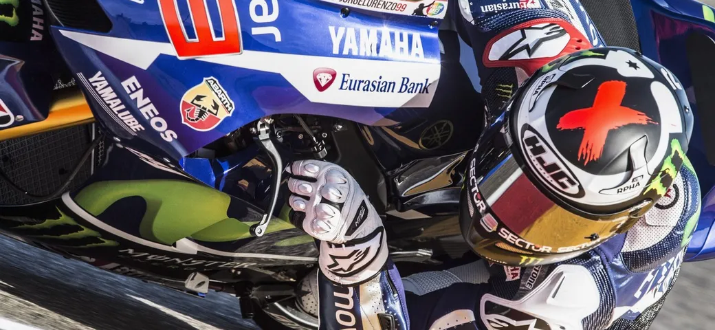 MotoGP, Lorenzo smentisce: 