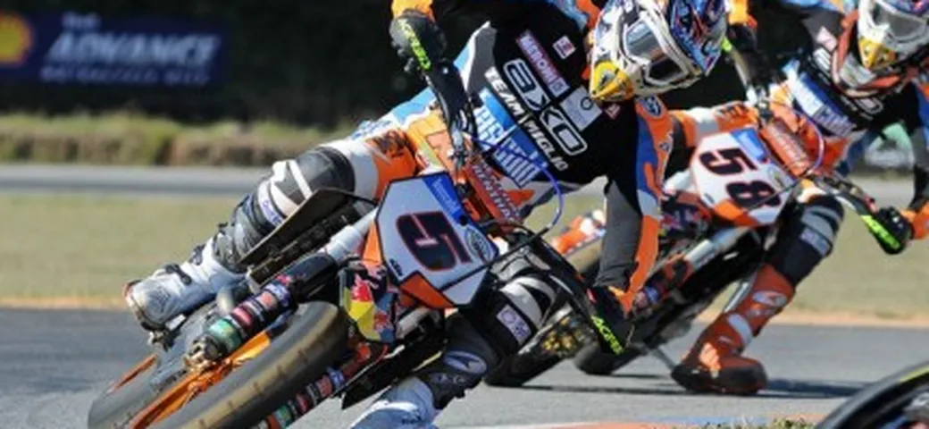 Campionato del Mondo Supermoto a Busca: ancora dominio dei fratelli Chareyre