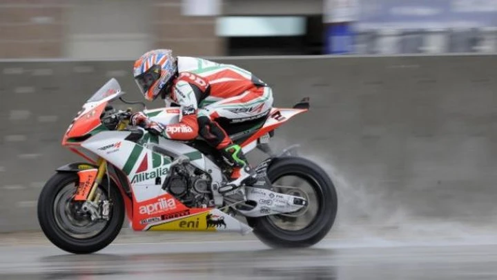 WSBK: Superpole sfortunata per Aprilia Alitalia al Miller: 