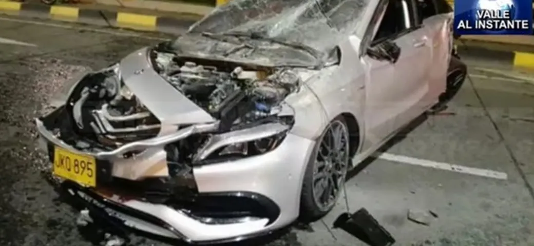 Spaventoso incidente in una corsa clandestina in Colombia [Video]