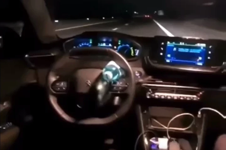 ADAS: cerca di ingannare i sensori, ma si schianta [Video]