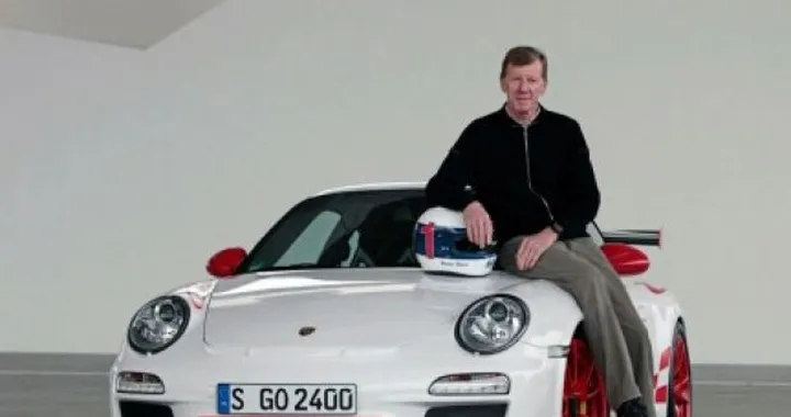 Porsche: Walter Röhrl guiderà una 911 GT3 RS alla prossima 24 Ore del Nurburgring