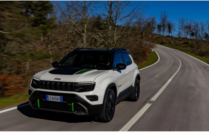Jeep apre gli showroom nel weekend: non solo Avenger