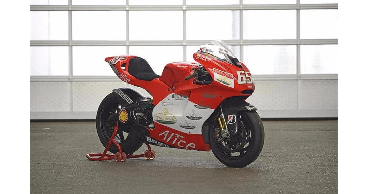 Bonhams: all'asta l'ex Ducati GP6 di Loris Capirossi