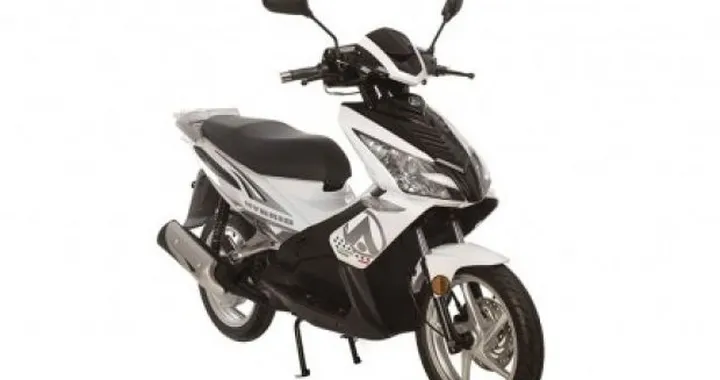 In vendita in Italia Aspes Sirio Hybrid, scooter ibrido che si autoricarica