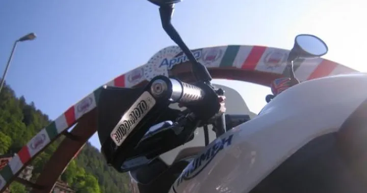 Foto del giorno: Guido la moto