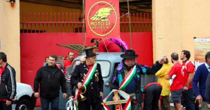 1.500 motociclisti in protesta per salvare la Moto Guzzi