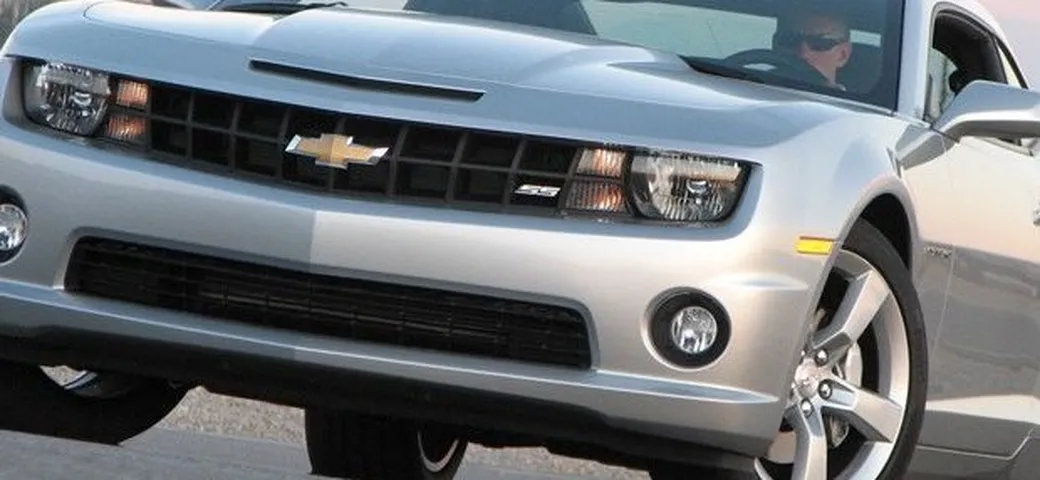 Chevrolet Camaro: l'evoluzione estetica in video