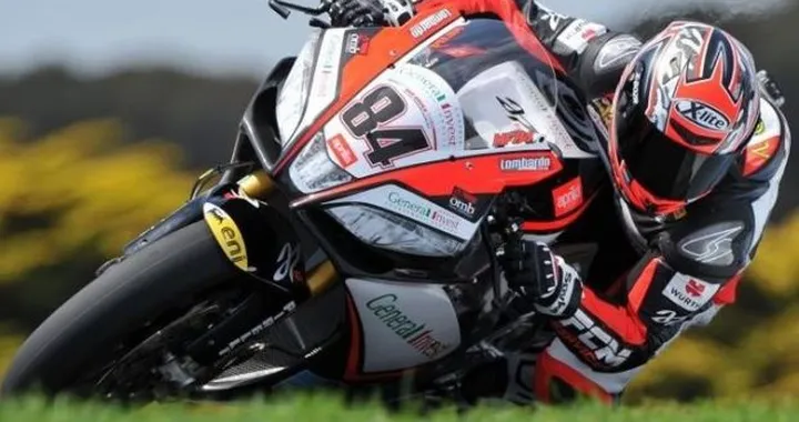 WSBK, Michel Fabrizio: "Questa RSV4 ha un ottimo potenziale”.